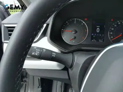 Photo 83 Renault Clio  Blue dCi 100