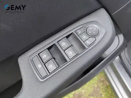 Photo 78 Renault Clio  Blue dCi 100