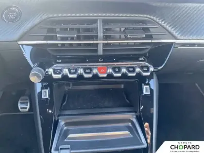 Photo 133 Peugeot 208  PureTech 100 S&S BVM6