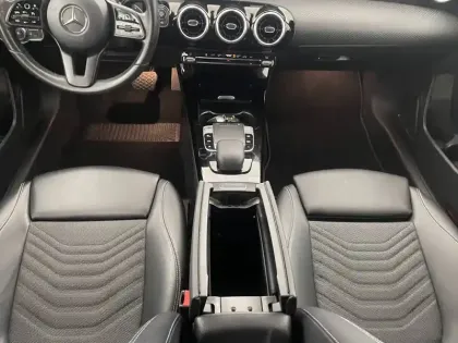 Photo 28 Mercedes Classe A  180 7G-DCT