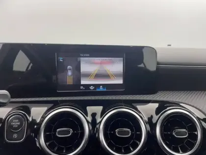 Photo 25 Mercedes Classe A  180 7G-DCT