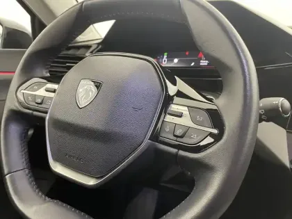 Photo 28 Peugeot 308  PureTech 130ch S&S EAT8