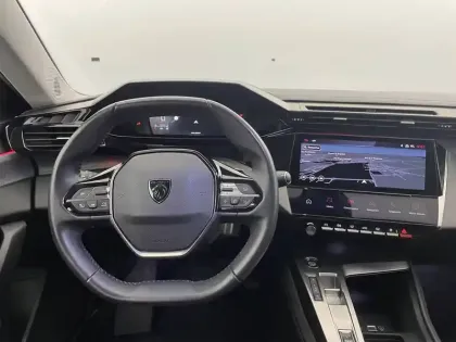 Photo 21 Peugeot 308  PureTech 130ch S&S EAT8