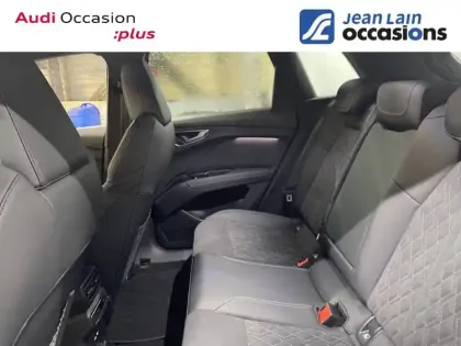 Photo 37 Audi Q4 e-tron  45 285 ch 82 kWh