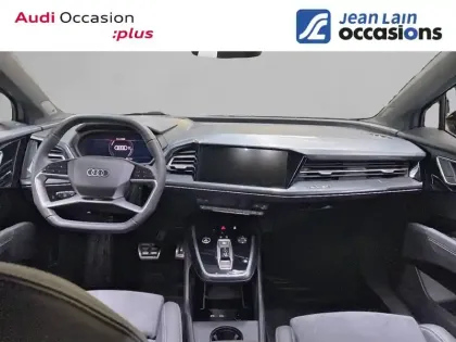 Photo 17 Audi Q4  e-tron 45 285 ch 82 kWh