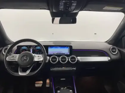 Photo 64 Mercedes GLB  200 d 8G-DCT