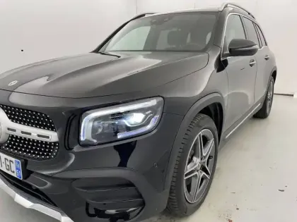 Photo 32 Mercedes GLB  200 d 8G-DCT