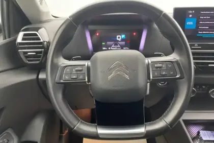 Photo 146 Citroën C4  PureTech 130 S&S EAT8