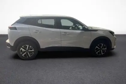 Photo 6 Peugeot 2008  Hybrid 136 e-DCS6