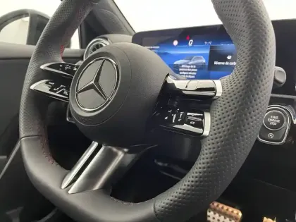 Photo 55 Mercedes Classe A  180 7G-DCT