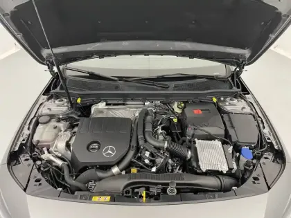 Photo 19 Mercedes Classe A  180 7G-DCT