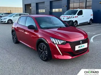 Photo 103 Peugeot 208  Electrique 50 kWh 136ch