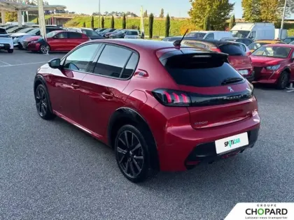 Photo 33 Peugeot 208  Electrique 50 kWh 136ch