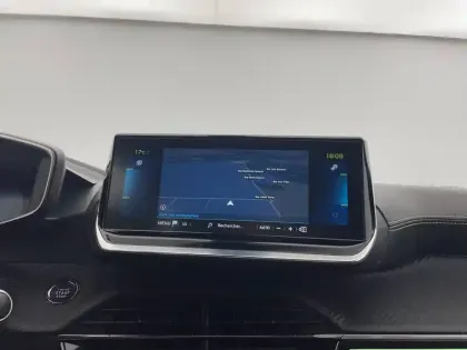 Photo 19 Peugeot 2008  Electrique 136 ch