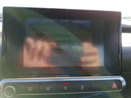 Photo 32 Citroën C4  Cactus BlueHDi 100