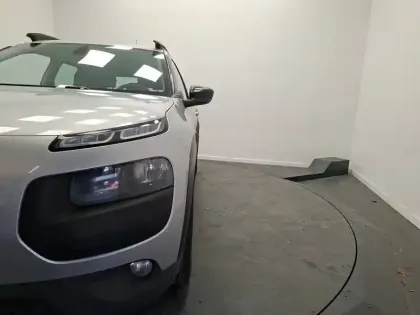Photo 31 Citroën C4  Cactus BlueHDi 100