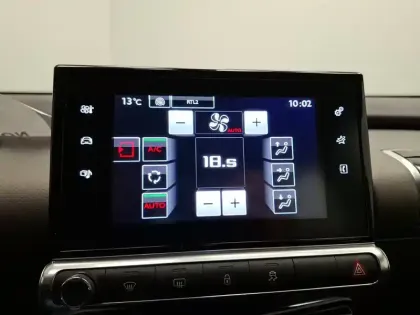 Photo 17 Citroën C4  Cactus BlueHDi 100