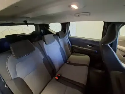 Photo 27 Dacia Jogger  Hybrid 140 7 places GSR2