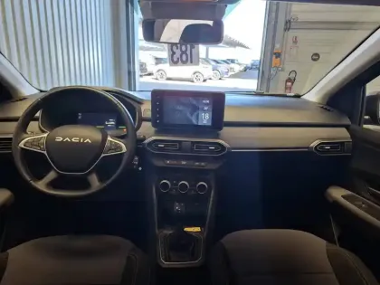 Photo 10 Dacia Jogger  Hybrid 140 7 places GSR2