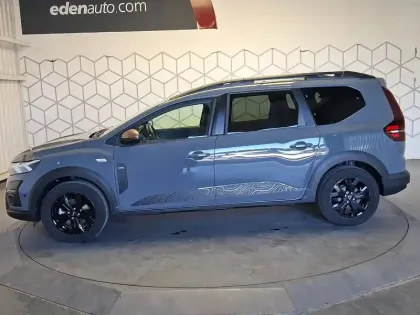Photo 45 Dacia Jogger  Hybrid 140 7 places GSR2