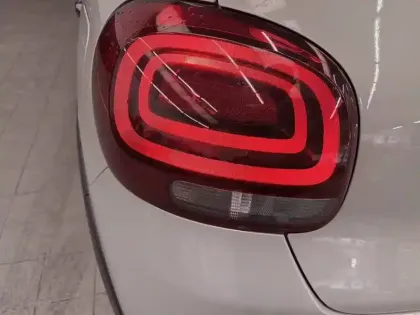 Photo 16 Citroën C3  PureTech 110 BVM6