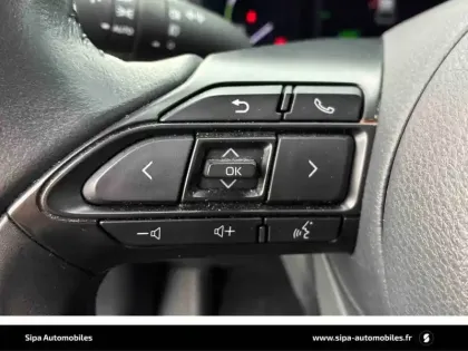 Photo 40 Toyota Yaris  Cross Hybride 116h 2WD