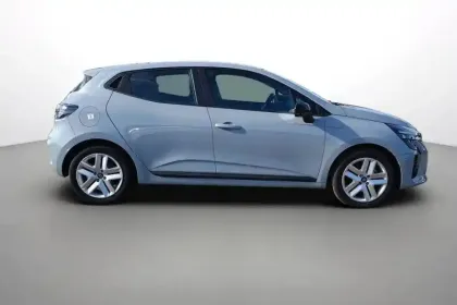 Photo 5 Renault Clio  E-Tech full hybrid 145 ch GSR2