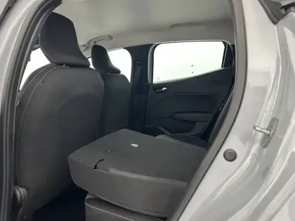 Photo 95 Renault Clio  E-Tech full hybrid 145 ch GSR2