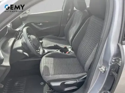 Photo 8 Peugeot 2008  PureTech 100 S&S BVM6