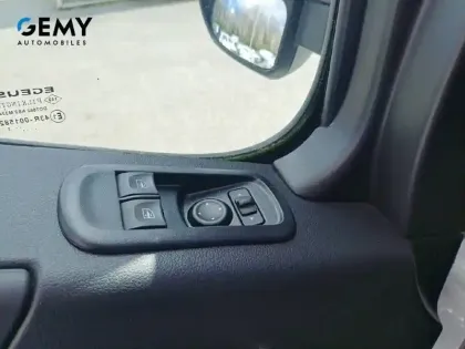 Photo 37 Renault Master  FGN TRAC F3500 L2H2 BLUE DCI 135