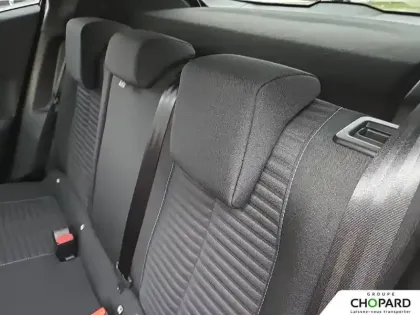 Photo 18 Peugeot 2008  PureTech 100 S&S BVM6