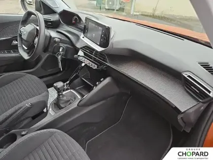 Photo 12 Peugeot 2008  PureTech 100 S&S BVM6