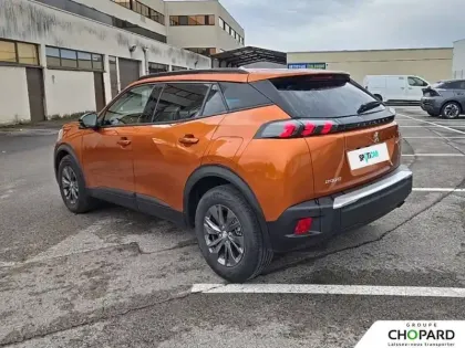 Photo 34 Peugeot 2008  PureTech 100 S&S BVM6