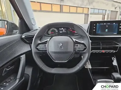 Photo 15 Peugeot 2008  PureTech 100 S&S BVM6