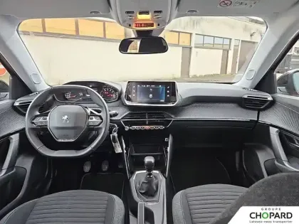 Photo 11 Peugeot 2008  PureTech 100 S&S BVM6