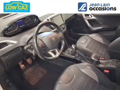 Photo 10 Peugeot 2008  1.2 PureTech 110ch S&S BVM5