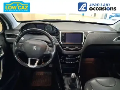 Photo 17 Peugeot 2008  1.2 PureTech 110ch S&S BVM5