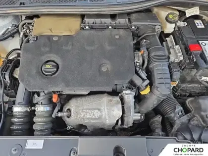 Photo 25 Peugeot 208  BLUEHDI 100 S&S BVM6