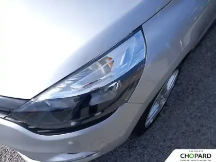 Photo 21 Renault Clio  dCi 75 E6C