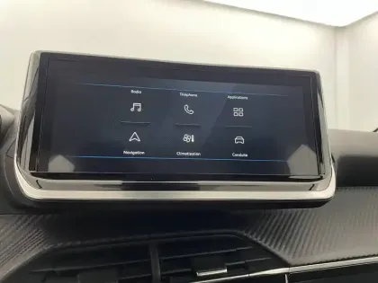 Photo 19 Peugeot 208  PureTech 100 S&S BVM6