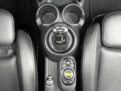 Photo 26 Mini Mini Hatch 5 Portes One 102 ch BVA7