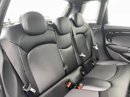 Photo 104 Mini Mini Hatch 5 Portes One 102 ch BVA7