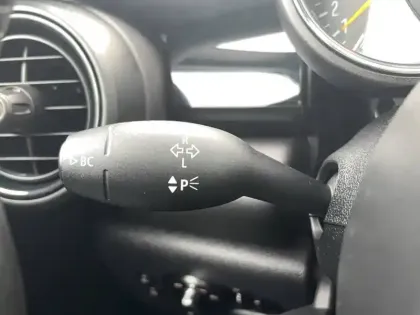 Photo 23 Mini Mini Hatch 5 Portes One 102 ch BVA7