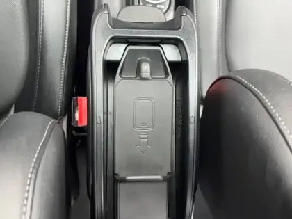 Photo 28 Mini Mini Hatch 5 Portes One 102 ch BVA7