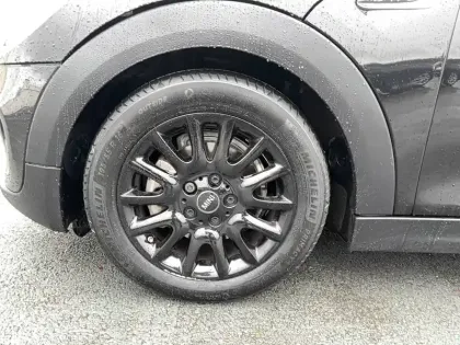 Photo 17 Mini Mini Hatch 5 Portes One 102 ch BVA7