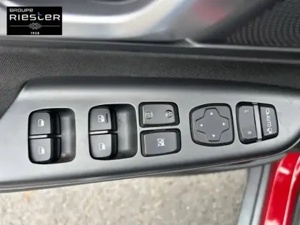 Photo 31 Hyundai Kona  Hybrid 141