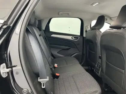 Photo 26 Renault Arkana Gén. I (LJL) Ph1 Intens 5