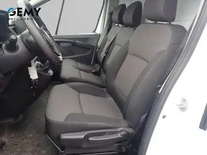 Photo 8 Renault Trafic  FG BLUE DCI 130 L1H1 3T GSR2