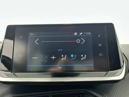 Photo 22 Peugeot 208  PureTech 100 S&S EAT8