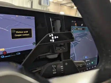 Photo 53 Renault Espace  E-Tech hybrid 200